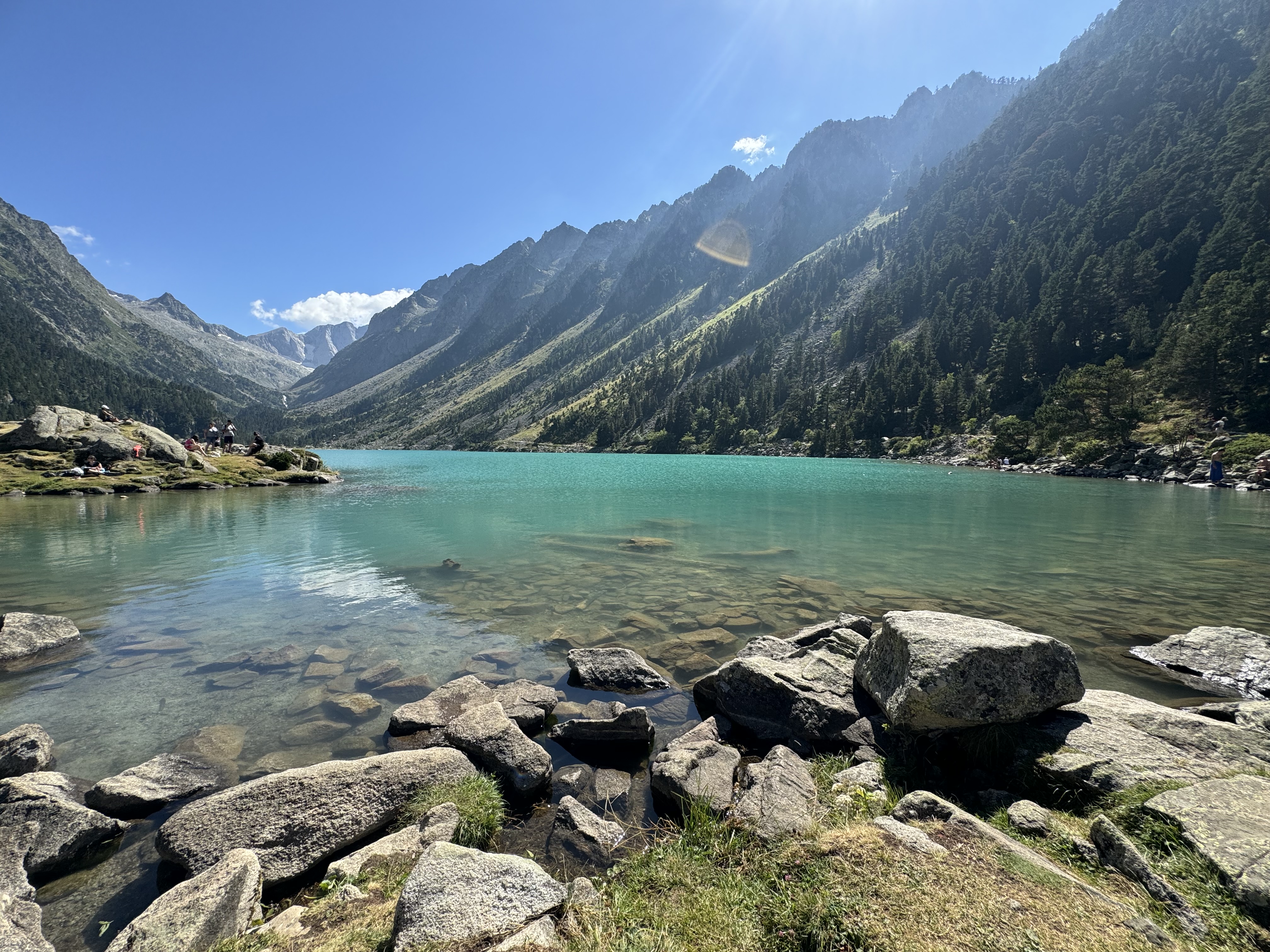 Turquoise mountain lake in a valley